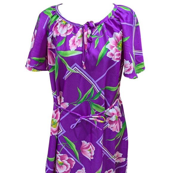 Hilo Hattie Hawaiian Purple Floral Maxi Dress With Belted Waist Short Sleeves Si - Picture 2 of 9